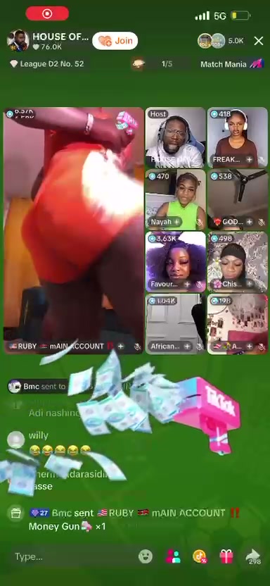 TikTok Babes Live Twerking